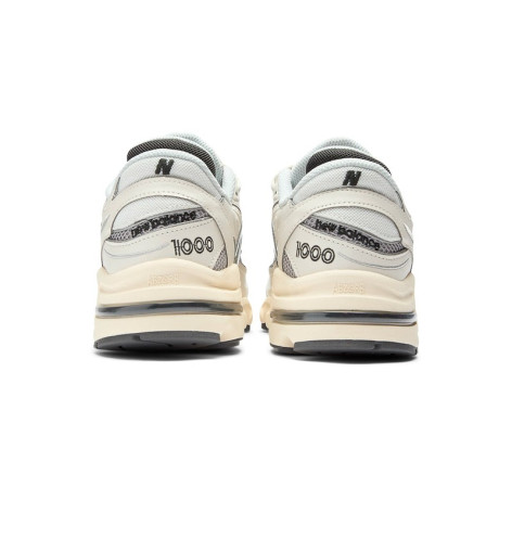 New Balance 1000 Sea Salt Grey