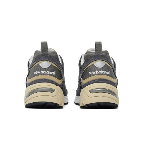 Кросівки New Balance 878