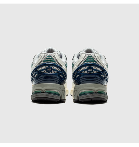 New Balance 1906U