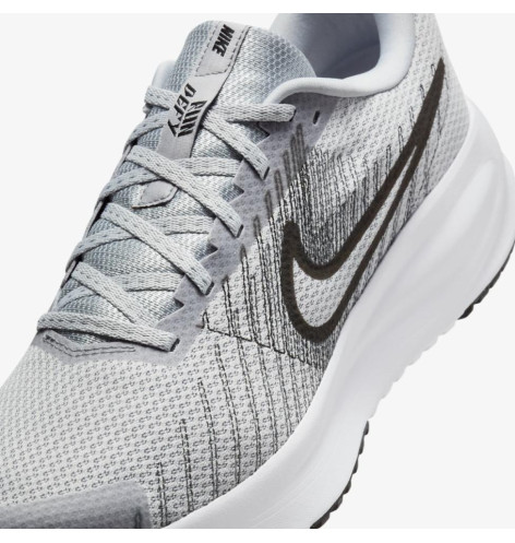 Кросівки Nike Run Defy