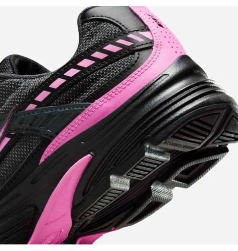 Nike Initiator Black Pink Spell