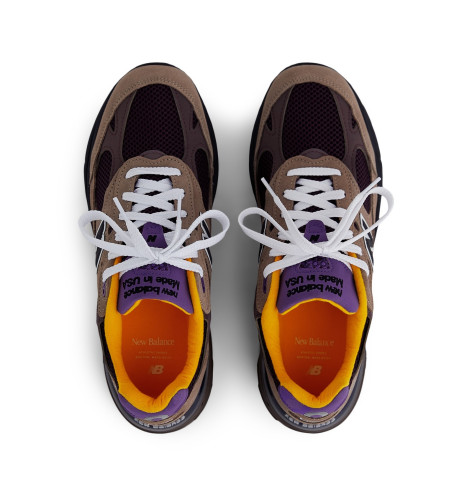 New Balance 993 Mushroom Midnight Violet