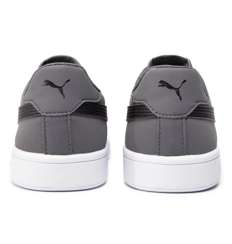 Puma Smash v2 Buck