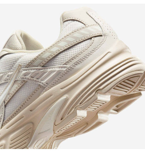 Nike Initiator Light Brown