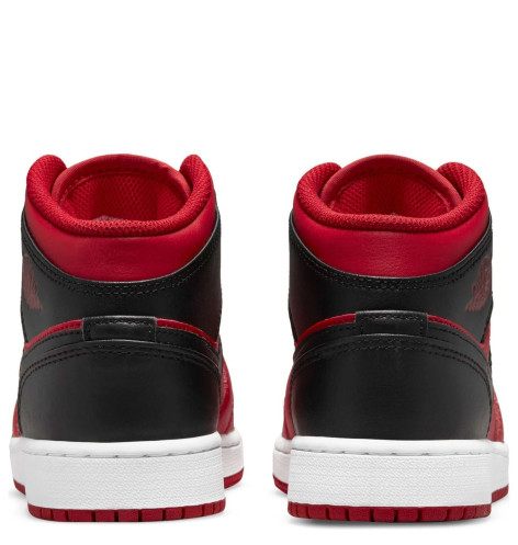 Jordan 1 Mid