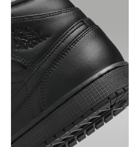Кросівки Nike Air Jordan 1 Mid