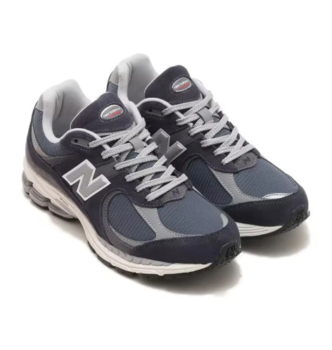 Кросівки New balance 2002R