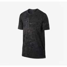 Футболка Nike Swoosh Arch