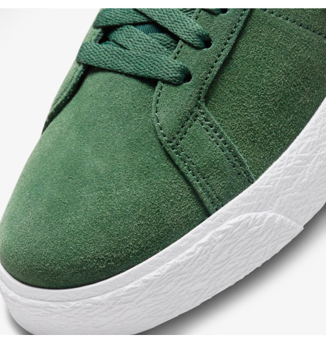 NIKE SB ZOOM BLAZER MID