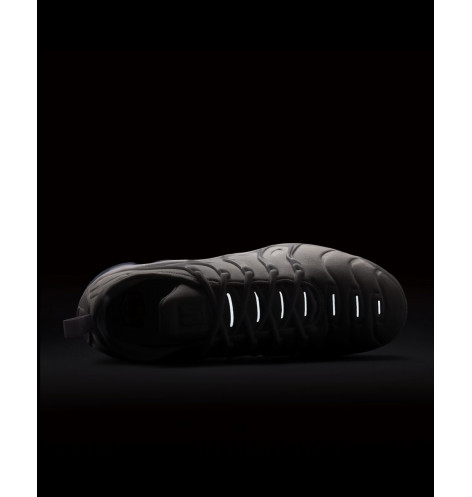 AIR VAPORMAX PLUS