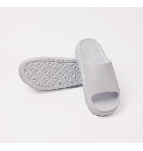 Тапочки унісекс Converse Essential White A12173C 45