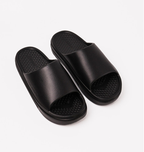 Тапочки унісекс Converse Essential Black A12174C 45
