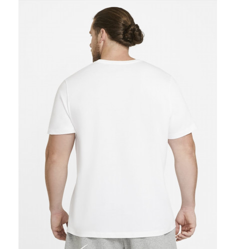Футболка чоловіча Nike M Nsw Club Tee White AR4997-101 XS