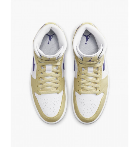 W Nike Air Jordan 1 Mid