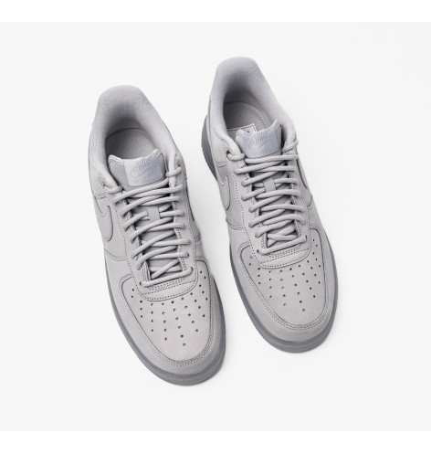 Кросівки чоловічі Nike Air Force 1 07 Wb Grey CJ9179-002 44