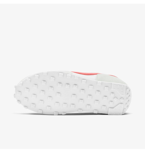 W NIKE DBREAK