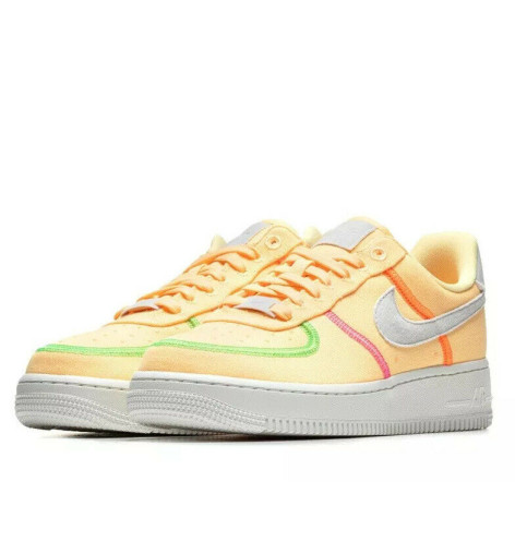 W Nike AIR Force 1 07 LX