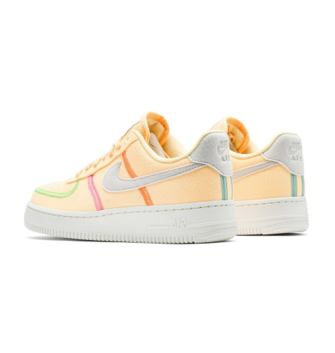 W Nike AIR Force 1 07 LX