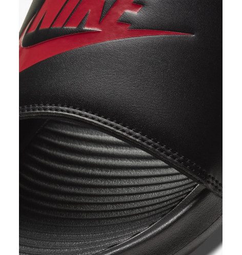 Тапочки Nike Victori One Slide