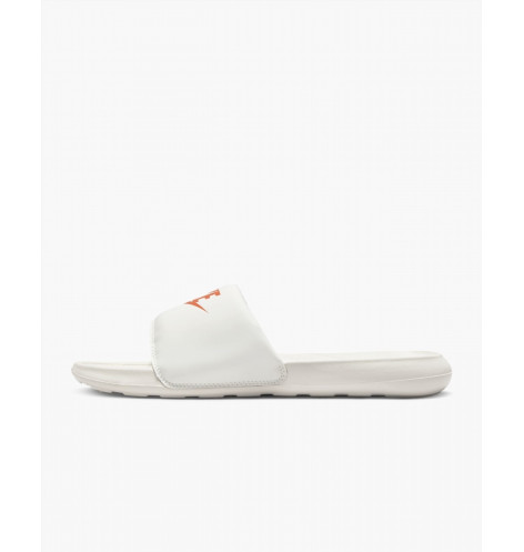 Nike Victori One
