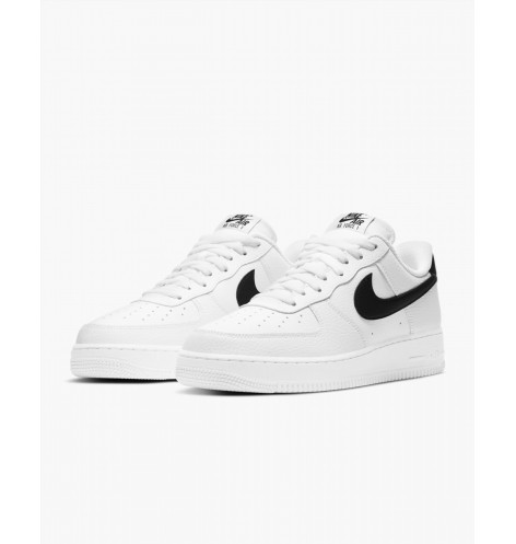 Кросівки чоловічі Nike Air Force 1 07 White CT2302-100 42