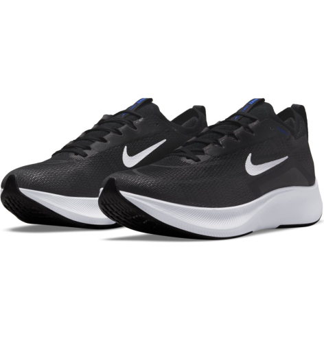 NIKE ZOOM FLY 4