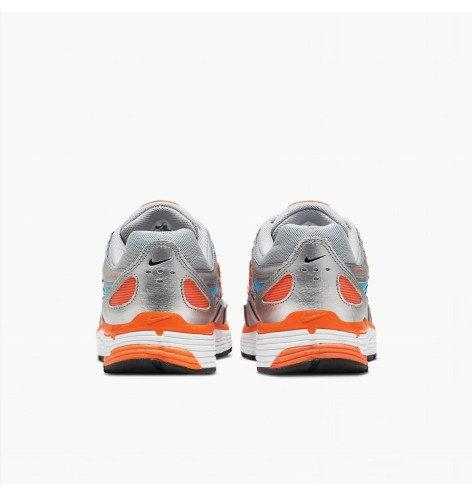W NIKE P-6000