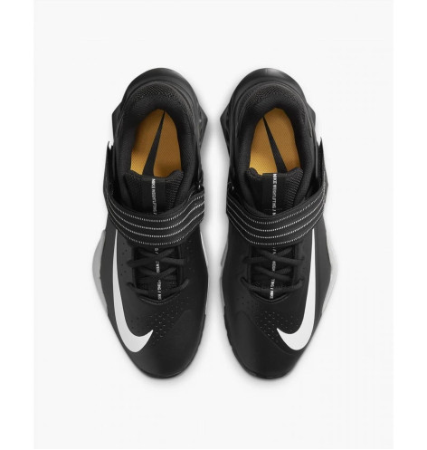 Кросівки Nike Savaleos