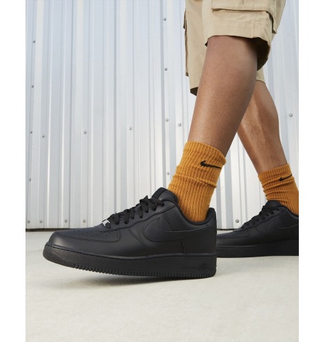 Кросівки чоловічі Nike Air Force 1 07 Black 315122-001/CW2288-001 39