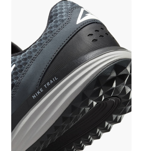 NIKE JUNIPER TRAIL