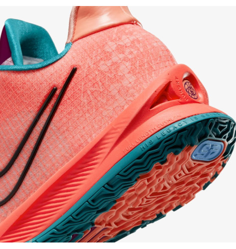 Nike Kyrie low 4