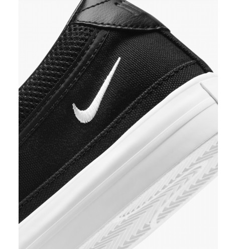 WMNS NIKE COURT LEGACY SLP