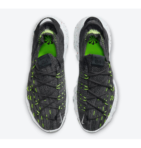 NIKE SPACE HIPPIE 04