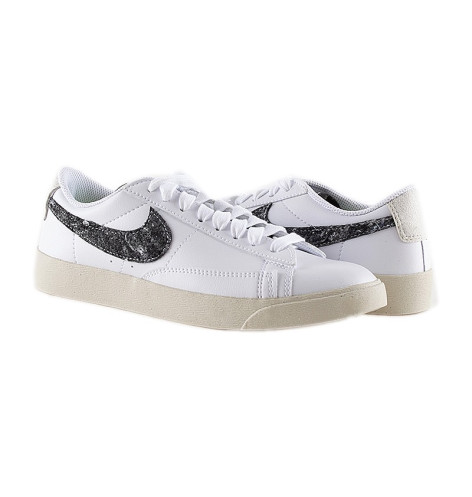 Nike Blazer Low SE