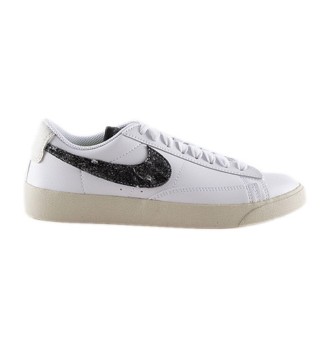 Nike Blazer Low SE