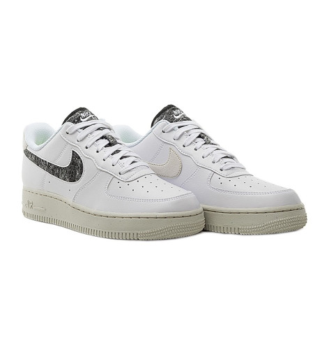 W Nike AIR Force 1 07 SE