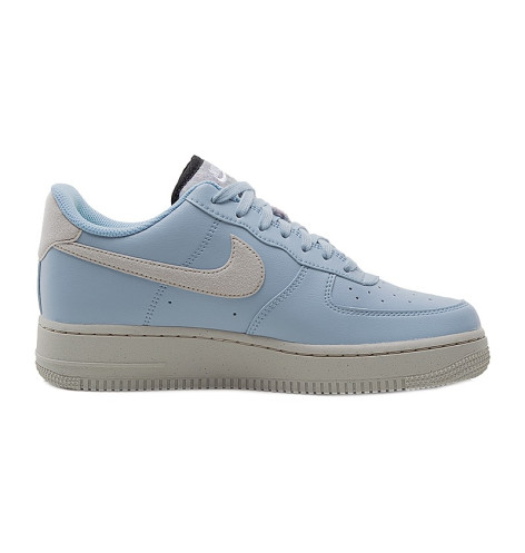 Кросівки Nike WMNS Air Force 1 07 SE