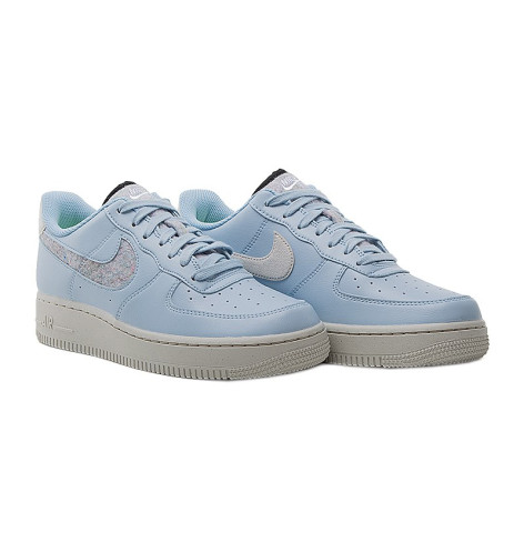 Кросівки Nike WMNS Air Force 1 07 SE