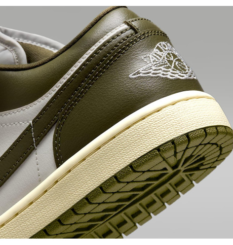 Jordan 1 Low Medium Olive