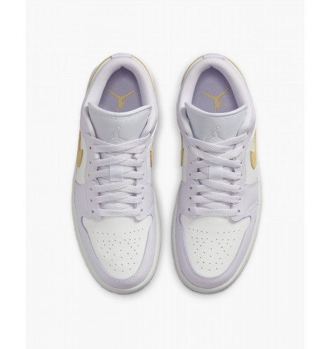 Кросівки WMNS Air Jordan 1 Low