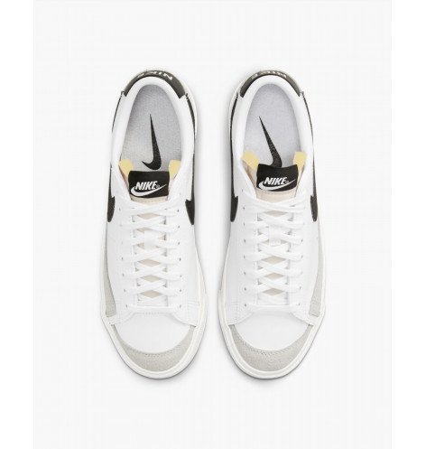 Nike blazer low