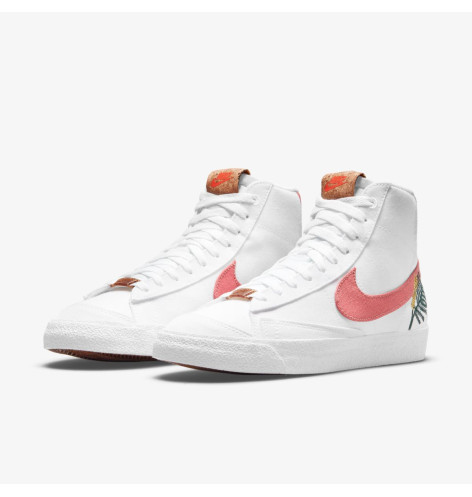 W BLAZER MID 77 SE