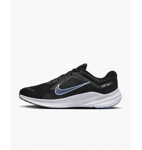 NIKE QUEST 5