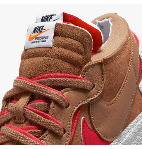 Кроссовки Nike BLAZER LOW / SACAI
