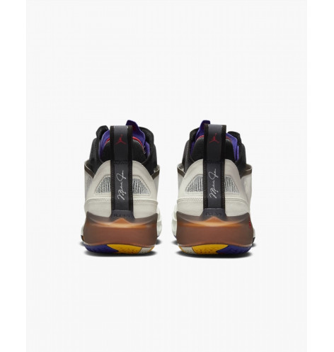 JORDAN AIR JORDAN XXXVII
