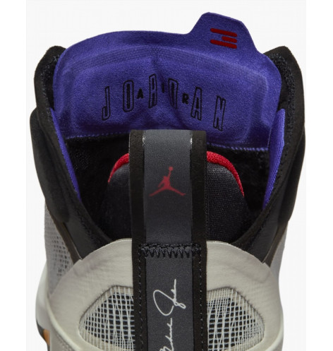 JORDAN AIR JORDAN XXXVII