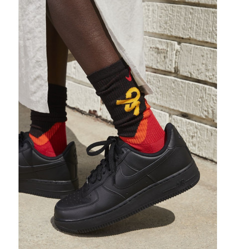 Кросівки жіночі Nike Air Force 1 07 Black DD8959-001 40.5