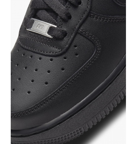 Кросівки жіночі Nike Air Force 1 07 Black DD8959-001 40.5