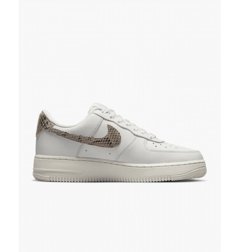 Кросівки Nike Air Force 1 07