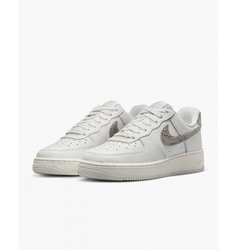 Кросівки Nike Air Force 1 07